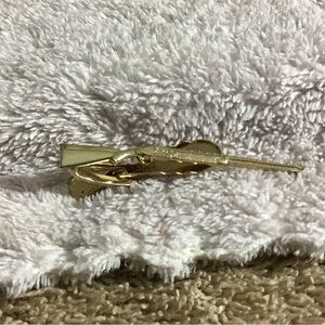 Gold Guitar-Shaped Hair Clip - Women's Hair Accessory